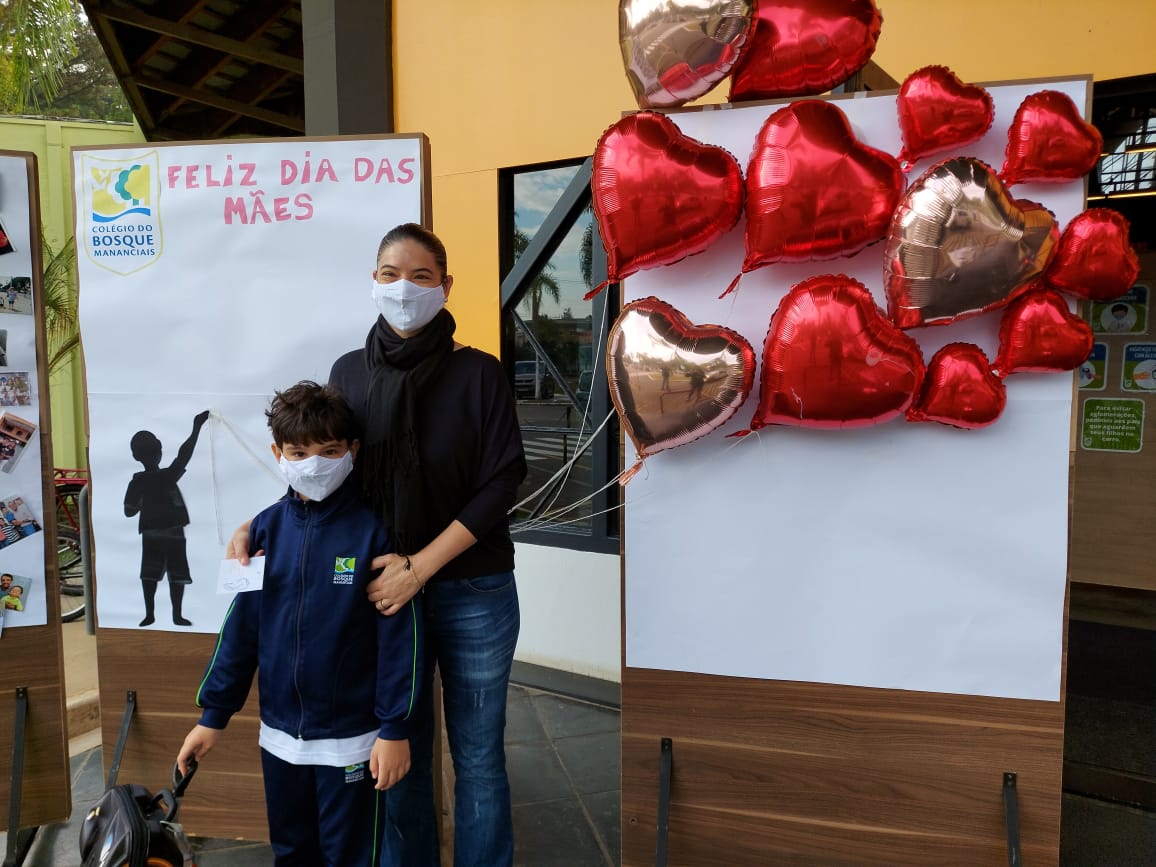 Trabalhos de artes viram homenagens às mães do Bosque