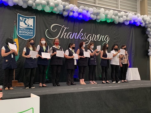 Homenagem as professoras pelas virtudes alcançadas ao longo do ano-Thanksgiving Mananciais 2021