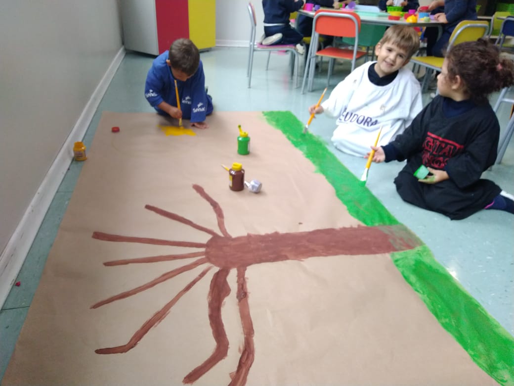 Do Infantil I ao Infantil V, muita festa depois de uma semana estudando os símbolos de Curitiba