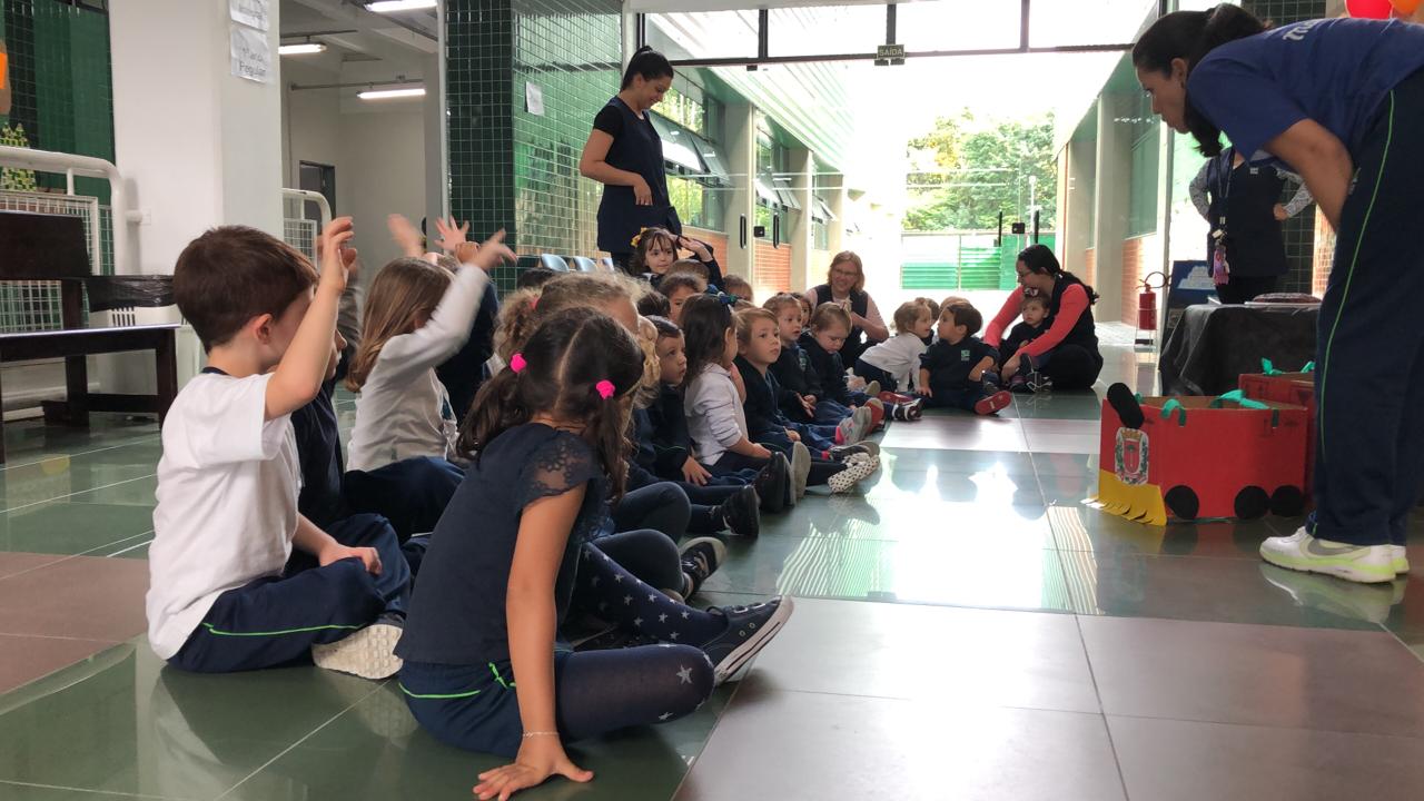 Do Infantil I ao Infantil V, muita festa depois de uma semana estudando os símbolos de Curitiba