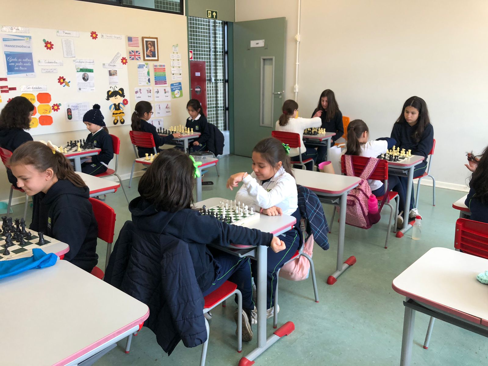 Chess Class na prática desportiva do Integral - Notícias - Colégio do  Bosque Mananciais