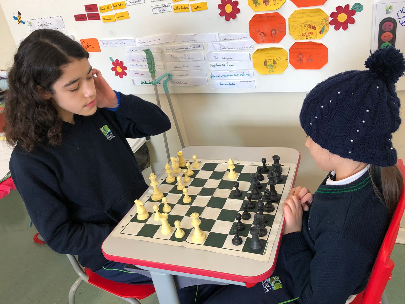 Chess Class na prática desportiva do Integral - Notícias - Colégio do  Bosque Mananciais