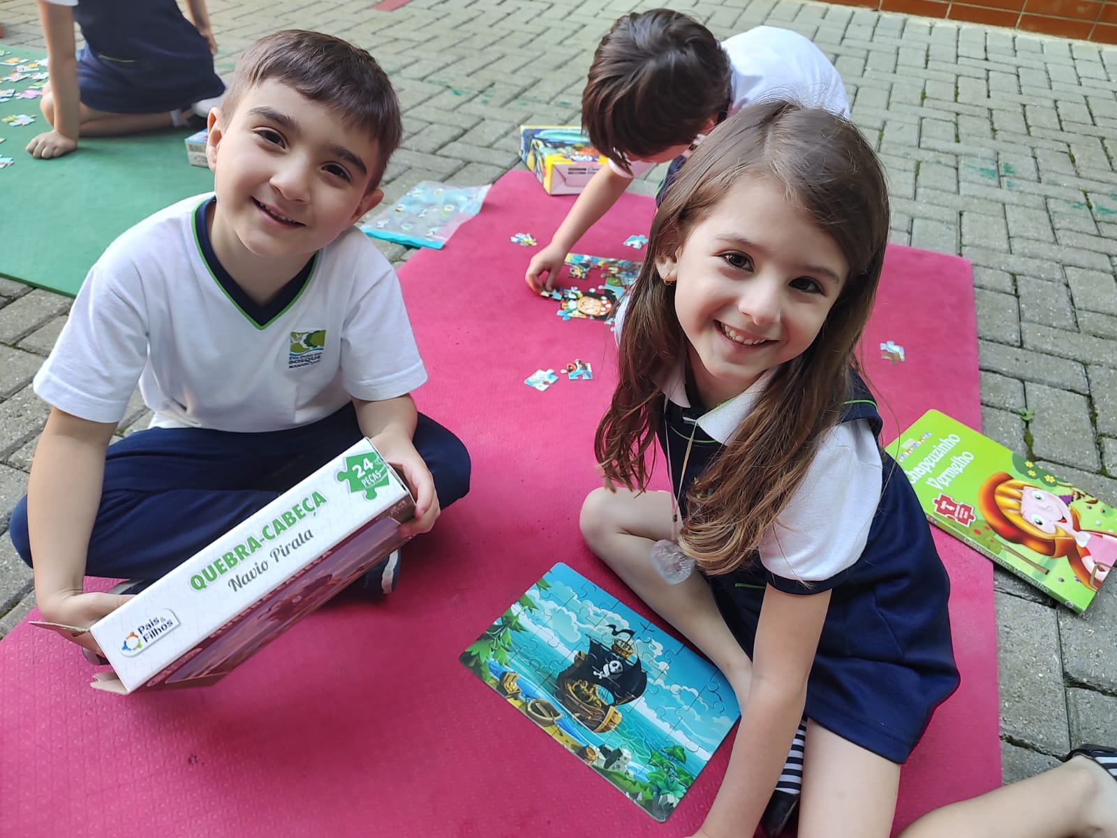 Associação de Pais - Quebra-cabeças e diversão para o Infantil 5 - Notícias  - Colégio do Bosque Mananciais